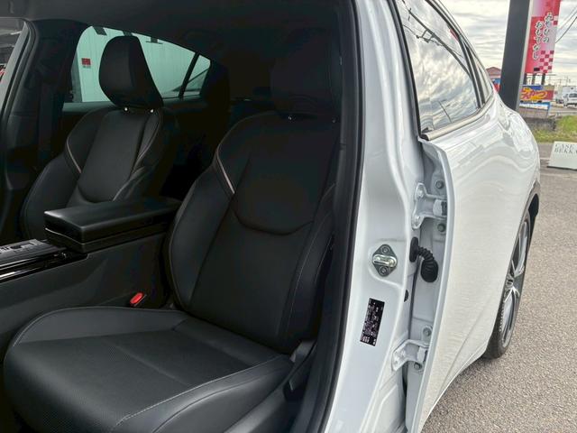 プリウス Ｚ　純正１２．３ディスプレイオーディオ　パノラミックビューモニター　フルセグＴＶ　　ＥＴＣ　デジタルインナーミラー　　ブラックレザーシート　シートヒーター・ベンチレーション　純正１９インチアルミホイール（68枚目）