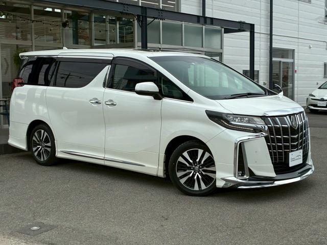 アルファード ２．５Ｓ　Ｃパッケージ　ムーンルーフ　モデリスタエアロ（Ｆ．Ｓ．Ｒ）　フリップダウンモニター　デジタルインナーミラー　　純正１８インチＡＷ　クルーズコントロール　ＢＳＭ　バックカメラ　　シートヒーター　　ステアリングヒーター（10枚目）