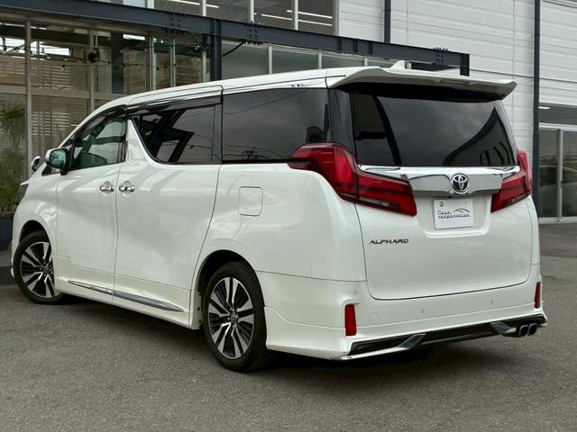 アルファード ２．５Ｓ　Ｃパッケージ　ムーンルーフ　モデリスタエアロ（Ｆ．Ｓ．Ｒ）　フリップダウンモニター　デジタルインナーミラー　　純正１８インチＡＷ　クルーズコントロール　ＢＳＭ　バックカメラ　　シートヒーター　　ステアリングヒーター（27枚目）