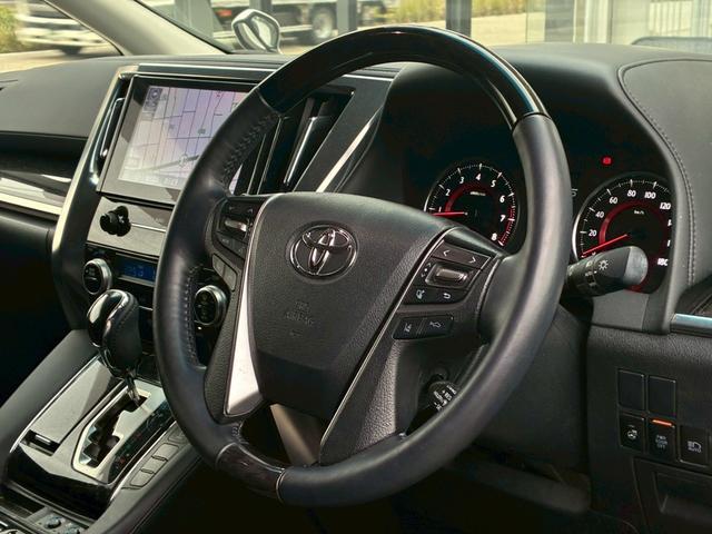 アルファード ２．５Ｓ　Ｃパッケージ　ムーンルーフ　モデリスタエアロ（Ｆ．Ｓ．Ｒ）　フリップダウンモニター　デジタルインナーミラー　　純正１８インチＡＷ　クルーズコントロール　ＢＳＭ　バックカメラ　　シートヒーター　　ステアリングヒーター（44枚目）