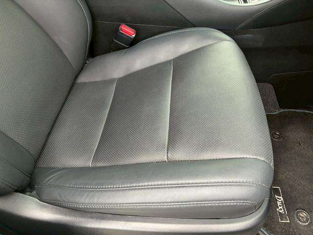 アルファード ２．５Ｓ　Ｃパッケージ　ムーンルーフ　モデリスタエアロ（Ｆ．Ｓ．Ｒ）　フリップダウンモニター　デジタルインナーミラー　　純正１８インチＡＷ　クルーズコントロール　ＢＳＭ　バックカメラ　　シートヒーター　　ステアリングヒーター（66枚目）