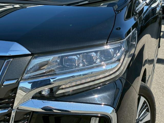 アルファード ２．５Ｓ　Ｃパッケージ　サンルーフ　モデリスタエアロ（Ｆ．Ｓ．Ｒ）　デジタルインナーミラー　純正フリップダウンモニター　ディスプレイオーディオ　３眼ＬＥＤヘッドライト　１８インチＡＷ　ＢＳＭ　シートヒーター　ベンチレーション（18枚目）