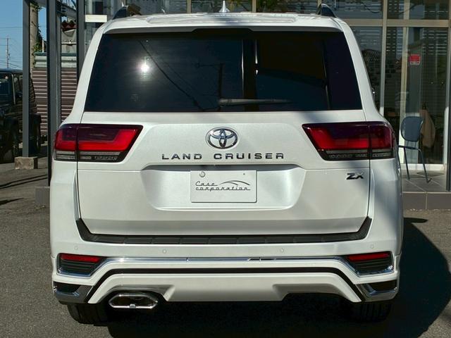ランドクルーザー ZX サンルーフ モデリスタエアロ(F/R/) 7人乗 JBLサウンド リアエンターテインメント クールBOX 電動デフロック 空気圧センサー ルーフレール デジタルミラー ベージュ革シート クールBOX(9枚目)