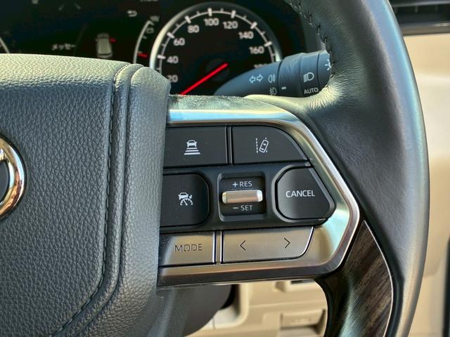 ランドクルーザー ZX サンルーフ モデリスタエアロ(F/R/) 7人乗 JBLサウンド リアエンターテインメント クールBOX 電動デフロック 空気圧センサー ルーフレール デジタルミラー ベージュ革シート クールBOX(44枚目)