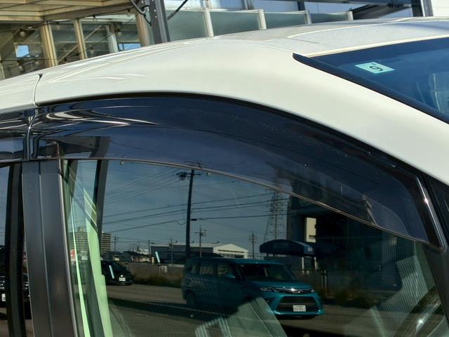 ヴォクシー ZS 煌 アルパイン10インチナビ 天井モニター HDMI入力 LEDヘッドライト 7人乗 両側電動スライドドア バックカメラ 社外18インチAW 後席オートエアコン スペアタイヤ 寒冷地仕様 スマートキー(21枚目)