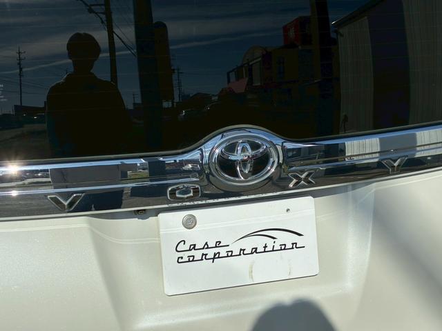 ヴォクシー ZS 煌 アルパイン10インチナビ 天井モニター HDMI入力 LEDヘッドライト 7人乗 両側電動スライドドア バックカメラ 社外18インチAW 後席オートエアコン スペアタイヤ 寒冷地仕様 スマートキー(28枚目)