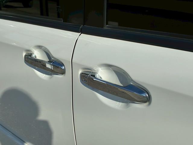 ヴォクシー ZS 煌 アルパイン10インチナビ 天井モニター HDMI入力 LEDヘッドライト 7人乗 両側電動スライドドア バックカメラ 社外18インチAW 後席オートエアコン スペアタイヤ 寒冷地仕様 スマートキー(34枚目)