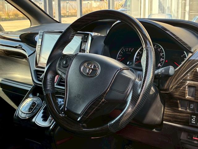 ヴォクシー ZS 煌 アルパイン10インチナビ 天井モニター HDMI入力 LEDヘッドライト 7人乗 両側電動スライドドア バックカメラ 社外18インチAW 後席オートエアコン スペアタイヤ 寒冷地仕様 スマートキー(39枚目)