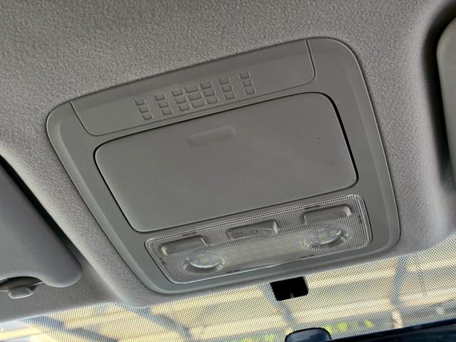 ヴォクシー ZS 煌 アルパイン10インチナビ 天井モニター HDMI入力 LEDヘッドライト 7人乗 両側電動スライドドア バックカメラ 社外18インチAW 後席オートエアコン スペアタイヤ 寒冷地仕様 スマートキー(44枚目)