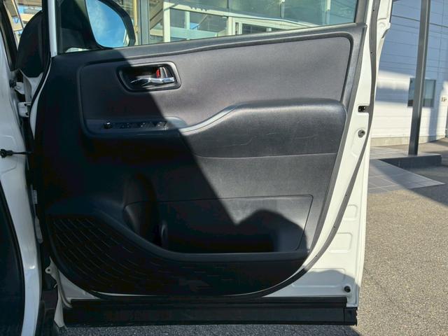 ヴォクシー ZS 煌 アルパイン10インチナビ 天井モニター HDMI入力 LEDヘッドライト 7人乗 両側電動スライドドア バックカメラ 社外18インチAW 後席オートエアコン スペアタイヤ 寒冷地仕様 スマートキー(53枚目)