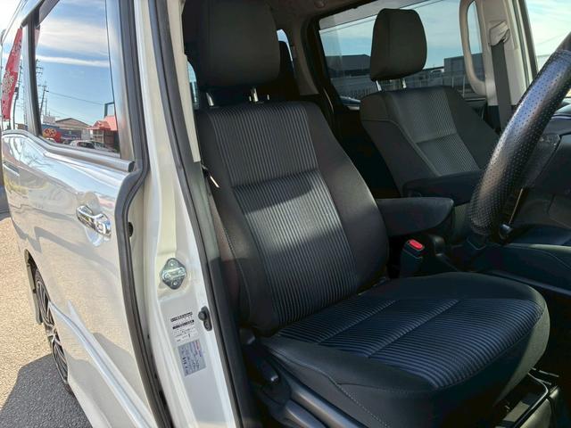 ヴォクシー ZS 煌 アルパイン10インチナビ 天井モニター HDMI入力 LEDヘッドライト 7人乗 両側電動スライドドア バックカメラ 社外18インチAW 後席オートエアコン スペアタイヤ 寒冷地仕様 スマートキー(55枚目)