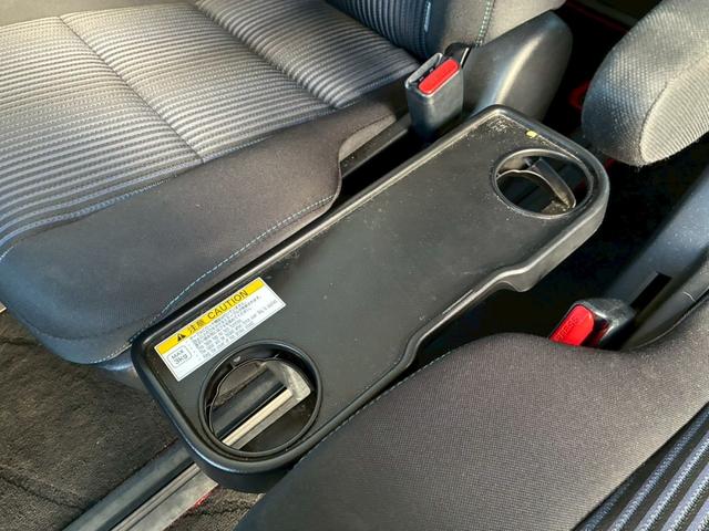 ヴォクシー ZS 煌 アルパイン10インチナビ 天井モニター HDMI入力 LEDヘッドライト 7人乗 両側電動スライドドア バックカメラ 社外18インチAW 後席オートエアコン スペアタイヤ 寒冷地仕様 スマートキー(61枚目)