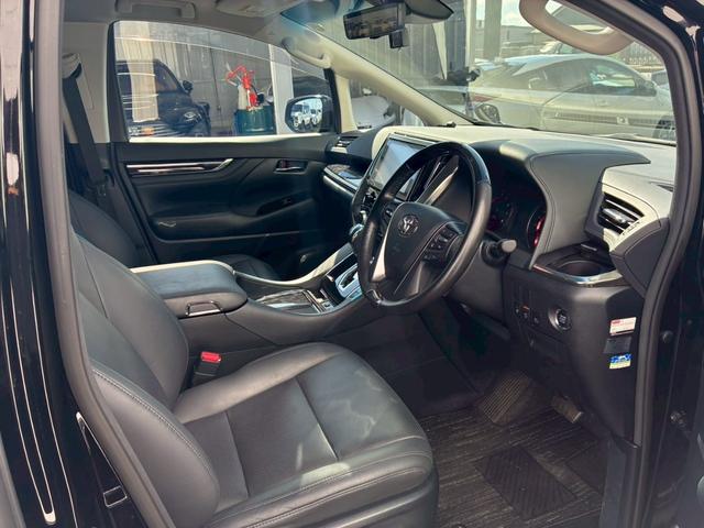 ヴェルファイア ２．５Ｚ　Ｇエディション　ツインムーンルーフ　ＴＲＤエアロ（Ｆ／Ｒ）　モデリスタエアロ（Ｓ）　　純正９インチディスプレイオーディオ　セーフティセンス　デジタルインナーミラー　パワーバックドア　ＢＳＭ　ＥＴＣ　ＬＥＤヘッドライト（37枚目）