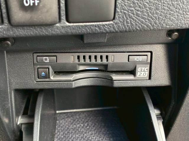 ヴェルファイア ２．５Ｚ　Ｇエディション　ツインムーンルーフ　ＴＲＤエアロ（Ｆ／Ｒ）　モデリスタエアロ（Ｓ）　　純正９インチディスプレイオーディオ　セーフティセンス　デジタルインナーミラー　パワーバックドア　ＢＳＭ　ＥＴＣ　ＬＥＤヘッドライト（43枚目）