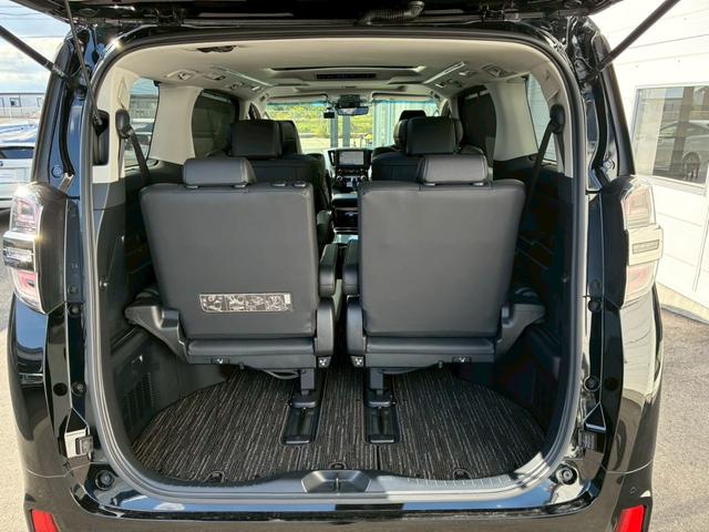 ヴェルファイア ２．５Ｚ　Ｇエディション　ツインムーンルーフ　ＴＲＤエアロ（Ｆ／Ｒ）　モデリスタエアロ（Ｓ）　　純正９インチディスプレイオーディオ　セーフティセンス　デジタルインナーミラー　パワーバックドア　ＢＳＭ　ＥＴＣ　ＬＥＤヘッドライト（75枚目）