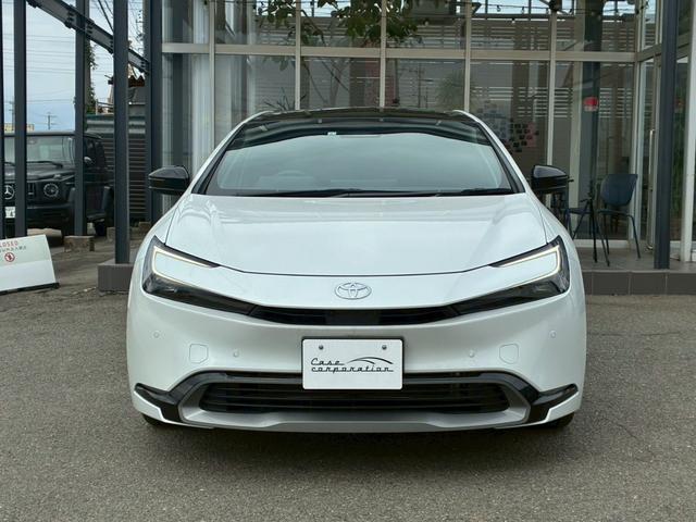 プリウス Ｚ　パノラマルーフ　パノラミックビューモニター　デジタルインナーミラー　純正１９インチＡＷ　１２，３インチディスプレイオーディオ　シートヒーター　ベンチレーション　ＬＥＤヘッドライト　クルーズコントロール（7枚目）