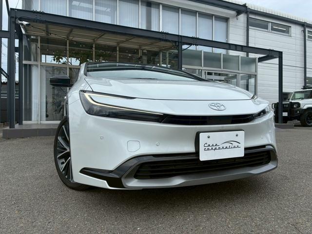 プリウス Ｚ　パノラマルーフ　パノラミックビューモニター　デジタルインナーミラー　純正１９インチＡＷ　１２，３インチディスプレイオーディオ　シートヒーター　ベンチレーション　ＬＥＤヘッドライト　クルーズコントロール（12枚目）