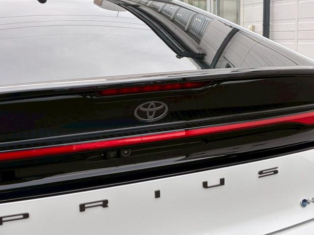 プリウス Ｚ　パノラマルーフ　パノラミックビューモニター　デジタルインナーミラー　純正１９インチＡＷ　１２，３インチディスプレイオーディオ　シートヒーター　ベンチレーション　ＬＥＤヘッドライト　クルーズコントロール（28枚目）