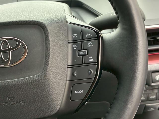 プリウス Ｚ　パノラマルーフ　パノラミックビューモニター　デジタルインナーミラー　純正１９インチＡＷ　１２，３インチディスプレイオーディオ　シートヒーター　ベンチレーション　ＬＥＤヘッドライト　クルーズコントロール（45枚目）