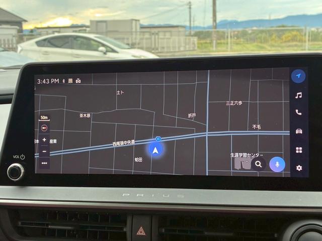 プリウス Ｚ　パノラマルーフ　パノラミックビューモニター　デジタルインナーミラー　純正１９インチＡＷ　１２，３インチディスプレイオーディオ　シートヒーター　ベンチレーション　ＬＥＤヘッドライト　クルーズコントロール（48枚目）