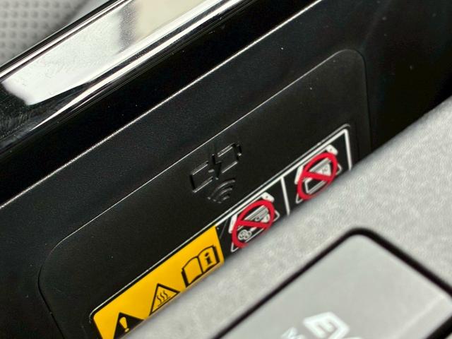 プリウス Ｚ　パノラマルーフ　パノラミックビューモニター　デジタルインナーミラー　純正１９インチＡＷ　１２，３インチディスプレイオーディオ　シートヒーター　ベンチレーション　ＬＥＤヘッドライト　クルーズコントロール（56枚目）