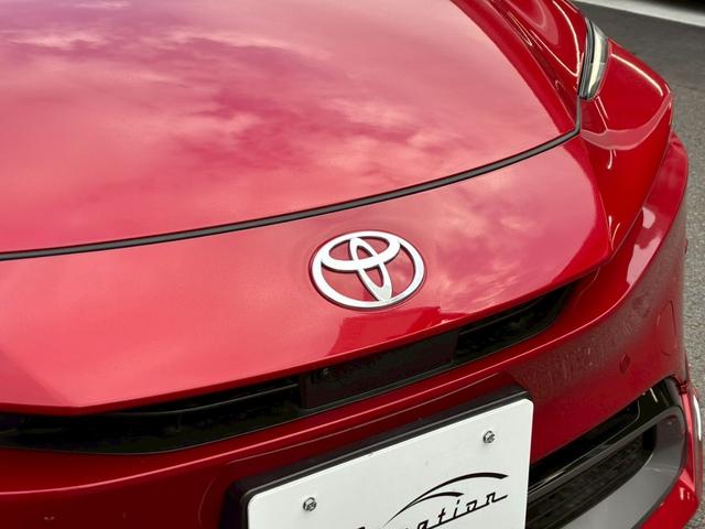 プリウス Ｚ　モデリスタエアロ　トヨタチームメイト　パノラミックビューモニター　１２．３ディスプレイオーディオ　デジタルインナーミラー　純正１９インチＡＷ　　黒革シート　レーダークルーズコントロール　シートヒーター（13枚目）