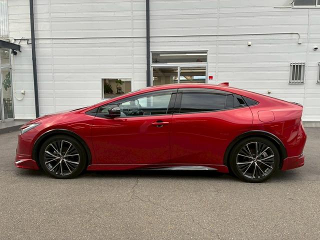 プリウス Ｚ　モデリスタエアロ　トヨタチームメイト　パノラミックビューモニター　１２．３ディスプレイオーディオ　デジタルインナーミラー　純正１９インチＡＷ　　黒革シート　レーダークルーズコントロール　シートヒーター（38枚目）