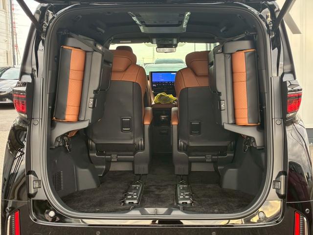 ご来店頂く全てのお客様をスタッフ一同笑顔で、お出迎えさせて頂きます。　些細なことでも構いませんので、ご連絡をお待ちしております。　　お問い合わせ電話番号は、０５６７−３１−６７６０までお願い致します。