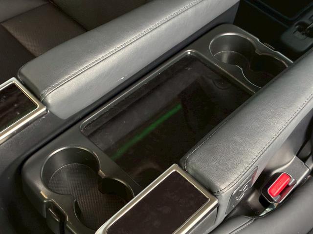 アルファード 2.5S Cパッケージ ムーンルーフ モデリスタエアロ(F.S.R) フリップダウンモニター デジタルインナーミラー 純正18インチAW クルーズコントロール BSM バックカメラ シートヒーター ステアリングヒーター(76枚目)