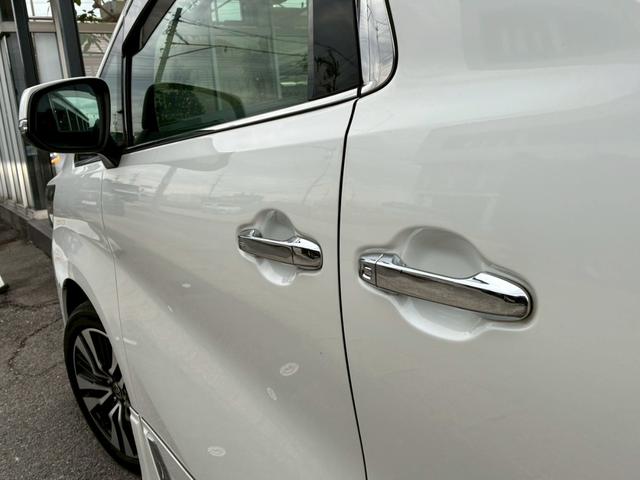 アルファード 2.5S Cパッケージ ツインムーンルーフ TRDエアロ(F/S/R) デジタルインナーミラー 純正ディスプレイオーディオ フリップダウンモニター 3眼LEDヘッドライト シーケンシャルウインカー シートヒータークーラー(35枚目)