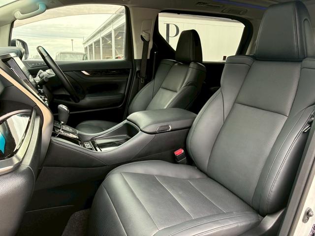 アルファード 2.5S Cパッケージ ツインムーンルーフ TRDエアロ(F/S/R) デジタルインナーミラー 純正ディスプレイオーディオ フリップダウンモニター 3眼LEDヘッドライト シーケンシャルウインカー シートヒータークーラー(68枚目)