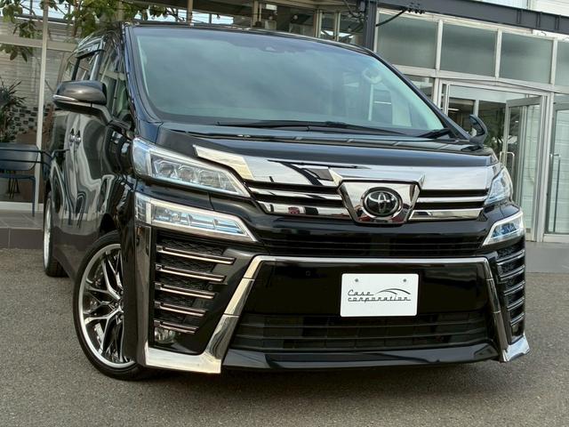 ヴェルファイア ２．５Ｚ　Ｇエディション　ツインムーンルーフ　純正ディスプレイオーディオ　フルセグＴＶ　フリップダウンモニター　デジタルインナーミラー　ＢＳＭ　３眼ＬＥＤヘッドライト　シーケンシャルウインカー　シートヒーター・ベンチレーション（12枚目）