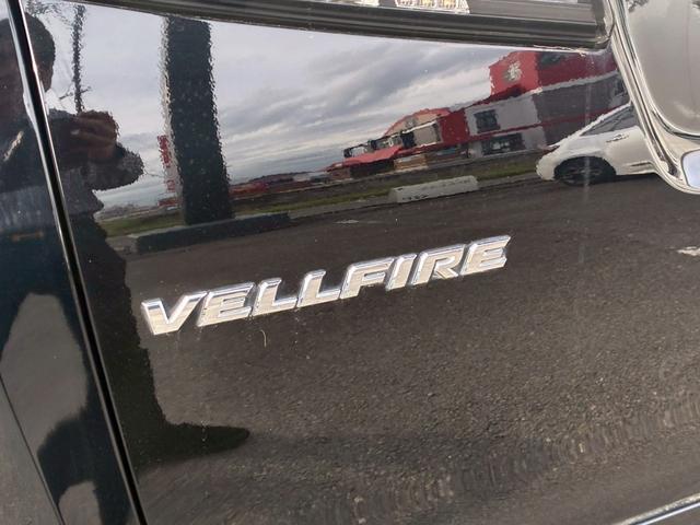 ヴェルファイア ２．５Ｚ　Ｇエディション　ツインムーンルーフ　純正ディスプレイオーディオ　フルセグＴＶ　フリップダウンモニター　デジタルインナーミラー　ＢＳＭ　３眼ＬＥＤヘッドライト　シーケンシャルウインカー　シートヒーター・ベンチレーション（28枚目）