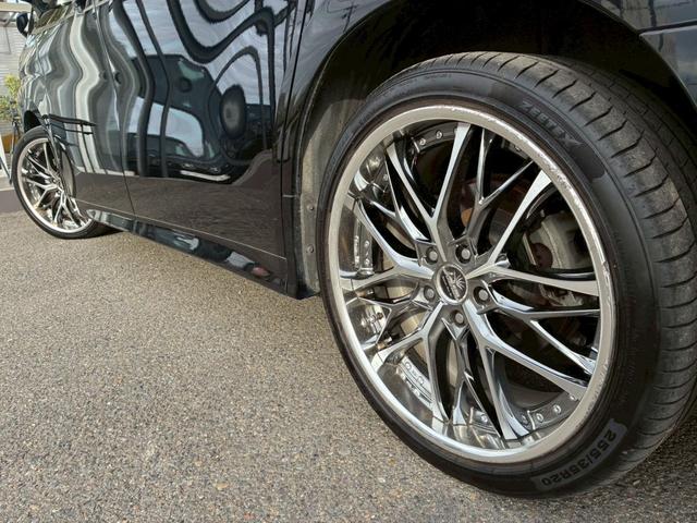 ヴェルファイア ２．５Ｚ　Ｇエディション　ツインムーンルーフ　純正ディスプレイオーディオ　フルセグＴＶ　フリップダウンモニター　デジタルインナーミラー　ＢＳＭ　３眼ＬＥＤヘッドライト　シーケンシャルウインカー　シートヒーター・ベンチレーション（32枚目）