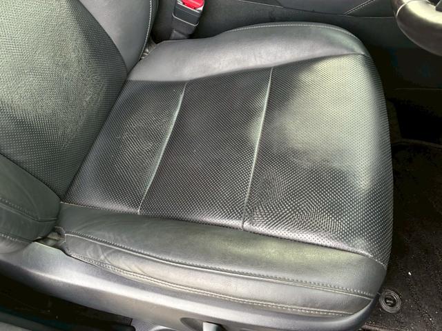 ヴェルファイア ２．５Ｚ　Ｇエディション　ツインムーンルーフ　純正ディスプレイオーディオ　フルセグＴＶ　フリップダウンモニター　デジタルインナーミラー　ＢＳＭ　３眼ＬＥＤヘッドライト　シーケンシャルウインカー　シートヒーター・ベンチレーション（63枚目）