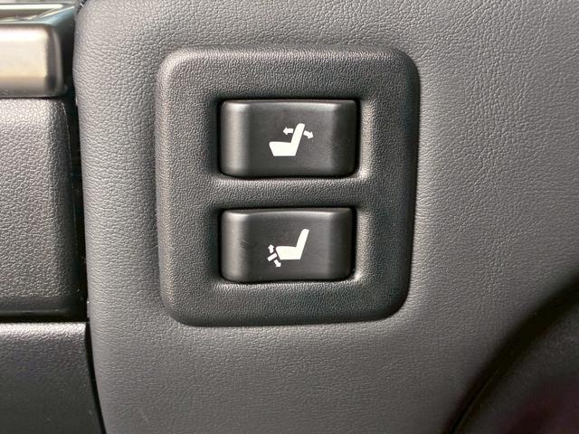 ヴェルファイア ２．５Ｚ　Ｇエディション　ツインムーンルーフ　純正ディスプレイオーディオ　フルセグＴＶ　フリップダウンモニター　デジタルインナーミラー　ＢＳＭ　３眼ＬＥＤヘッドライト　シーケンシャルウインカー　シートヒーター・ベンチレーション（72枚目）