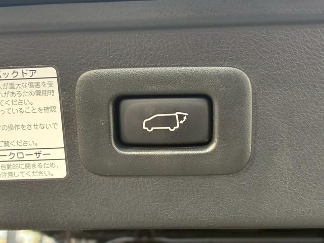 ヴェルファイア ２．５Ｚ　Ｇエディション　ツインムーンルーフ　純正ディスプレイオーディオ　フルセグＴＶ　フリップダウンモニター　デジタルインナーミラー　ＢＳＭ　３眼ＬＥＤヘッドライト　シーケンシャルウインカー　シートヒーター・ベンチレーション（80枚目）