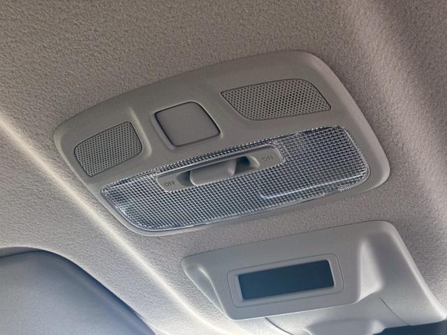 ジムニー XC 10インチディスプレイオーディオ オーバーフェンダー サイドステップ リフトアップ 15インチAW ジオランダータイヤ ディフェンダーグリル 黒レザーシートカバー リアラダー ショートバンパー(46枚目)