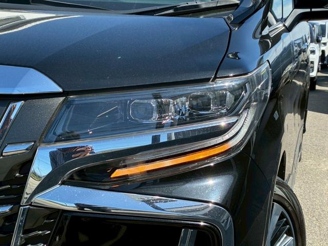 アルファード ２．５Ｓ　Ｃパッケージ　サンルーフ　モデリスタエアロ（Ｆ．Ｓ．Ｒ）　１２．１型フリップダウンモニター　両側パワースライドドア　シートヒーター　ベンチレーション　パワーバックドア　純正１８インチＡＷ　トヨタセーフティーセンス（16枚目）