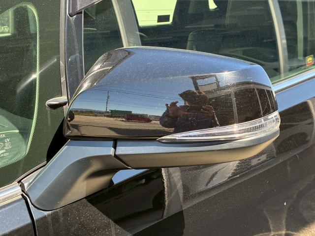 アルファード ２．５Ｓ　Ｃパッケージ　サンルーフ　モデリスタエアロ（Ｆ．Ｓ．Ｒ）　１２．１型フリップダウンモニター　両側パワースライドドア　シートヒーター　ベンチレーション　パワーバックドア　純正１８インチＡＷ　トヨタセーフティーセンス（18枚目）