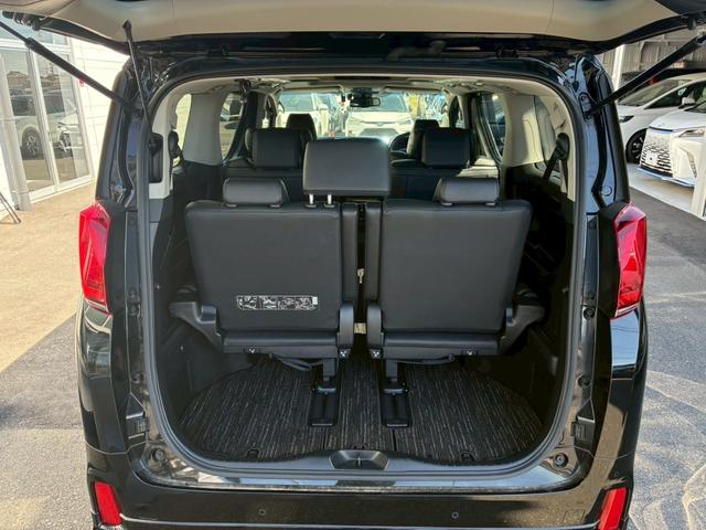 アルファード ２．５Ｓ　Ｃパッケージ　サンルーフ　モデリスタエアロ（Ｆ．Ｓ．Ｒ）　１２．１型フリップダウンモニター　両側パワースライドドア　シートヒーター　ベンチレーション　パワーバックドア　純正１８インチＡＷ　トヨタセーフティーセンス（79枚目）