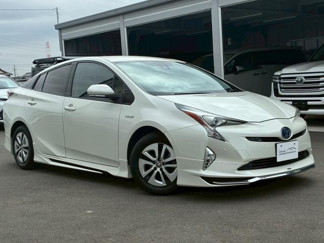 プリウス Ａ　９インチナビ　モデリスタエアロ（Ｆ．Ｓ．Ｒ）　寒冷地仕様ヘッドアップディスプレイ　ブラインドスポットモニター　クリアランスソナー　バックカメラ　　ＬＤＡ　ＰＣＳ　　リアフォグランプ　純正１５インチＡＷ（9枚目）