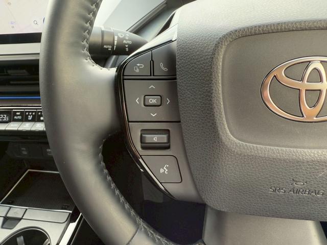 プリウス Z パノラマルーフ デジタルインナーミラー パノラミックビューモニター ブラインドスポットモニター ステアリングヒーター シートヒーター シートヒーター ワイヤレス充電 パワーバックドア パワーシート(41枚目)