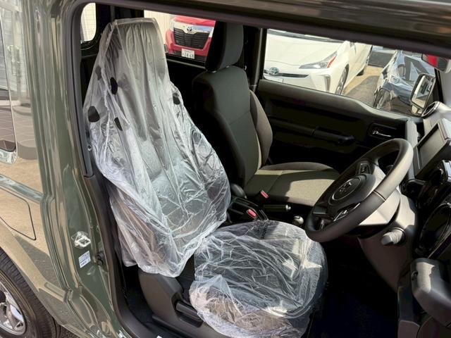 ジムニー ＸＣ　４ＷＤ　オートマチック　純正１６インチアルミホイール　ＬＥＤヘッドライト　フロントフォグランプ　運転席／助手席シートヒーター　スマートキー　プッシュボタンスタート　背面スペアタイヤ　電動格納ドアミラー（60枚目）