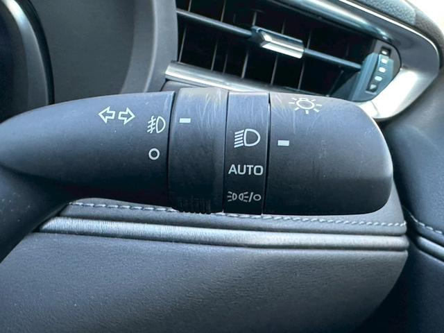 ハリアー Ｚ　モデリスタエアロ（Ｆ／Ｓ／Ｒ）　パノラミックビューモニター　デジタルインナーミラー　パノラミックビューモニター　ＥＴＣ２．０　パワーバックドア　ブラインドスポットモニター　ＪＢＬサウンド　パワーシート（40枚目）