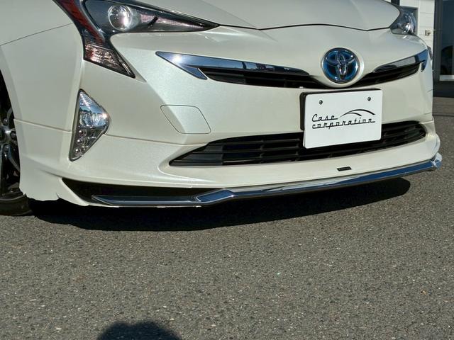 プリウス Ｓツーリングセレクション　モデリスタエアロ（Ｆ．Ｓ．Ｒ）　純正９インチナビ　黒レザーシート　社外１７インチＡＷ　シートヒーター　ベンチレーション　フルセグＴＶ　ＥＴＣ　バックモニター　　　　ＬＥＤヘッドライト　ＡＣ１００Ｖ（14枚目）