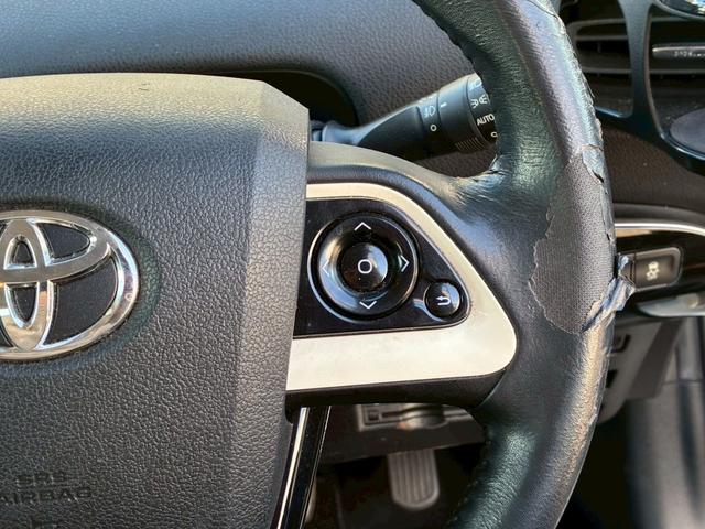 プリウス Ｓツーリングセレクション　モデリスタエアロ（Ｆ．Ｓ．Ｒ）　純正９インチナビ　黒レザーシート　社外１７インチＡＷ　シートヒーター　ベンチレーション　フルセグＴＶ　ＥＴＣ　バックモニター　　　　ＬＥＤヘッドライト　ＡＣ１００Ｖ（42枚目）