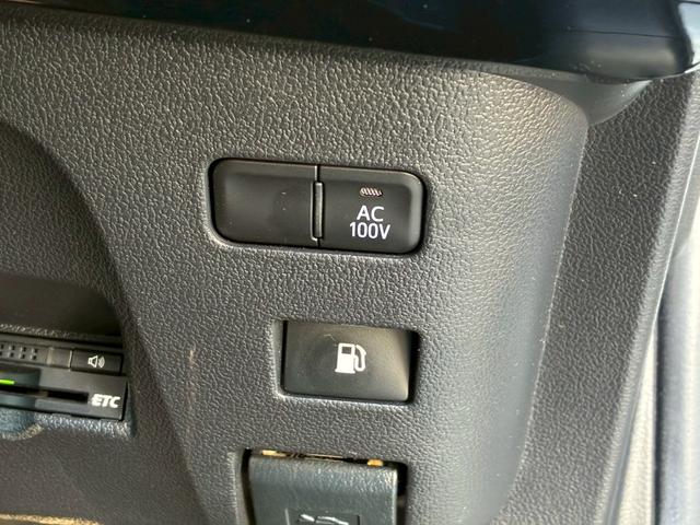 プリウス Ｓツーリングセレクション　モデリスタエアロ（Ｆ．Ｓ．Ｒ）　純正９インチナビ　黒レザーシート　社外１７インチＡＷ　シートヒーター　ベンチレーション　フルセグＴＶ　ＥＴＣ　バックモニター　　　　ＬＥＤヘッドライト　ＡＣ１００Ｖ（44枚目）