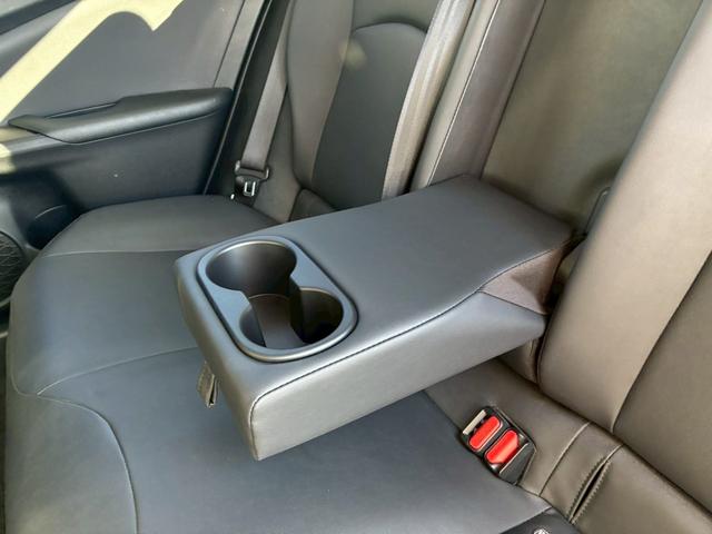 プリウス Ｓツーリングセレクション　モデリスタエアロ（Ｆ．Ｓ．Ｒ）　純正９インチナビ　黒レザーシート　社外１７インチＡＷ　シートヒーター　ベンチレーション　フルセグＴＶ　ＥＴＣ　バックモニター　　　　ＬＥＤヘッドライト　ＡＣ１００Ｖ（66枚目）