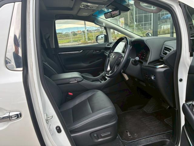 アルファード 2.5S Cパッケージ ムーンルーフ モデリスタエアロ(F.S.R) フリップダウンモニター デジタルインナーミラー 純正18インチAW クルーズコントロール BSM バックカメラ シートヒーター ステアリングヒーター(42枚目)